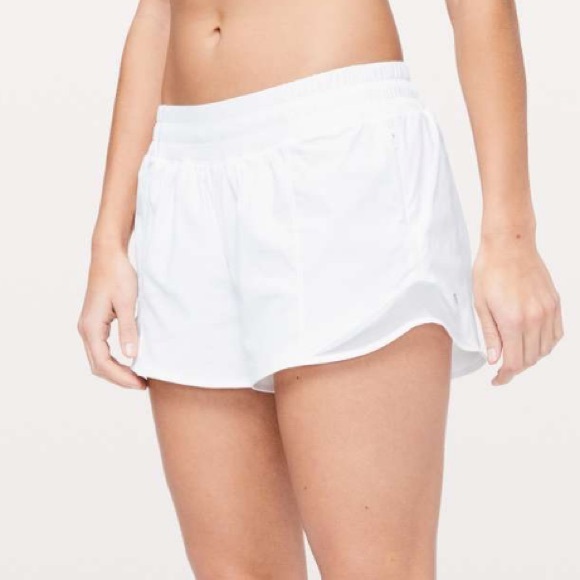 Lululemon Hotty Hot Shorts ll - Picture 1 of 12